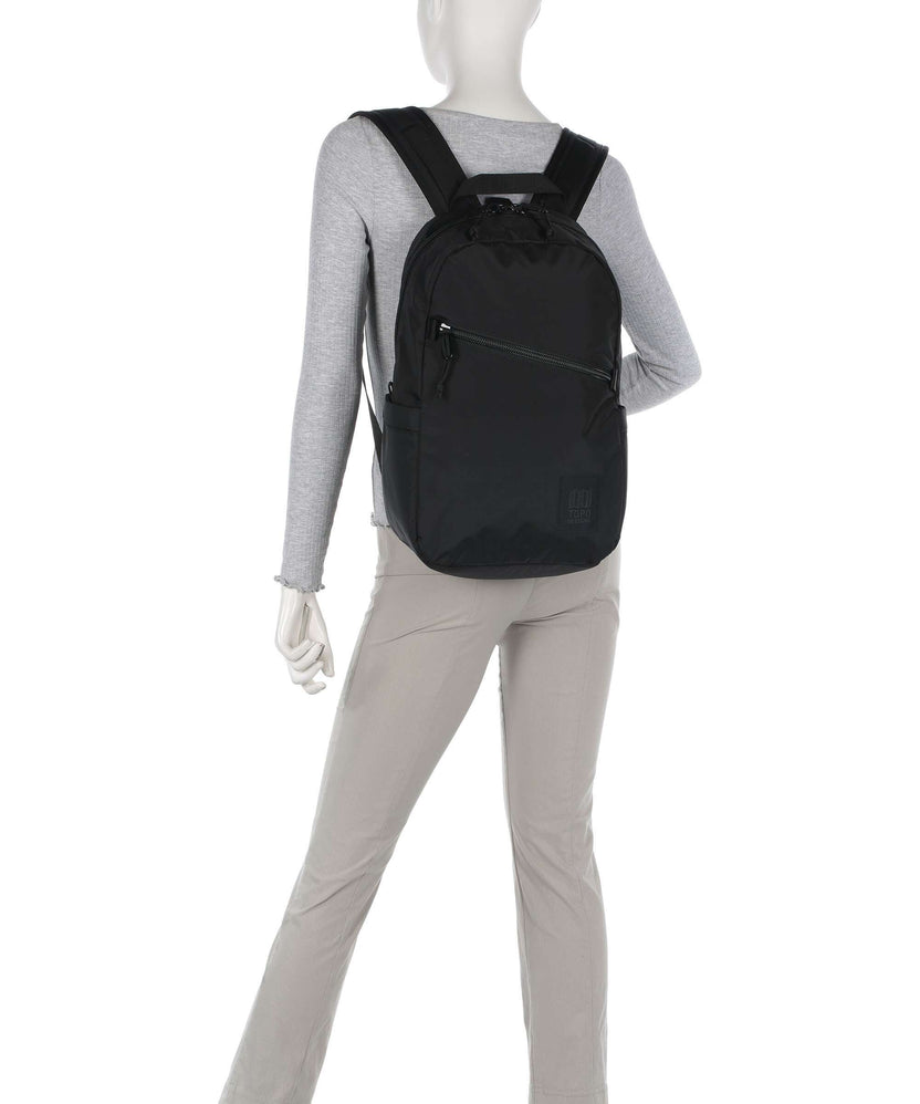 Topo Designs Light Backpack beetle/spice