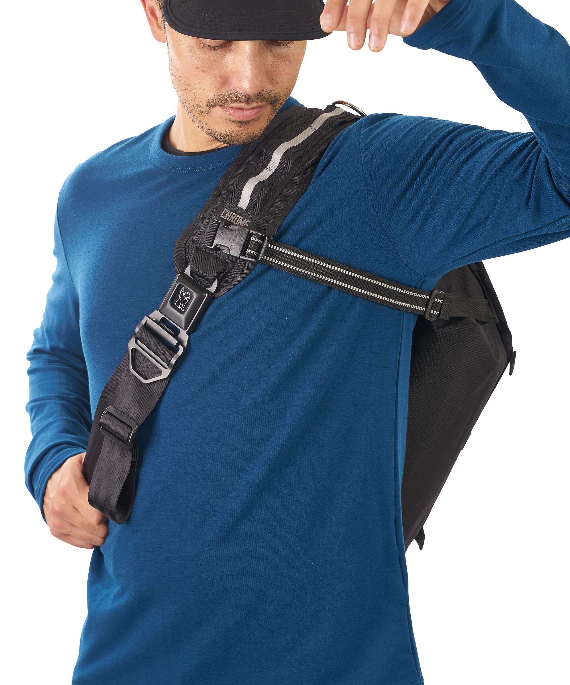 Chrome Citizen Messenger bag black