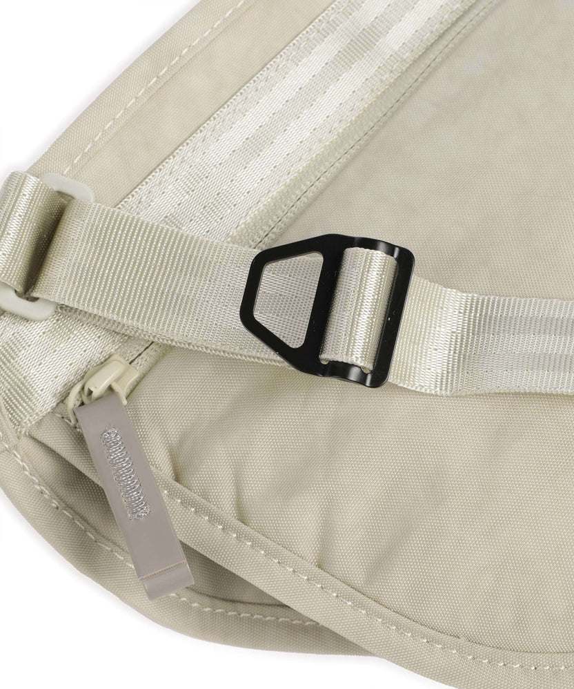 Chrome District Collection Sodo 3L Fanny pack sandstone