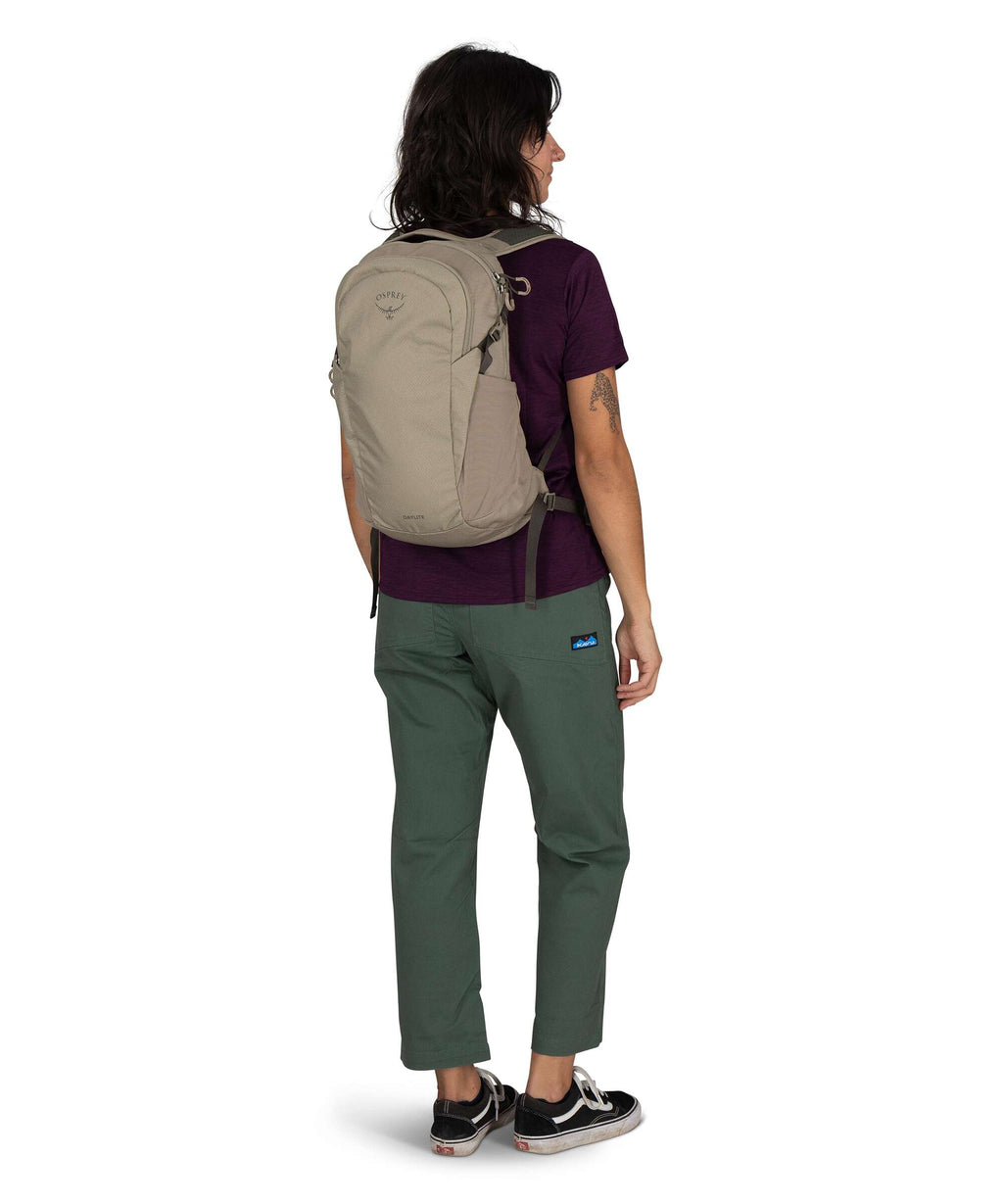 Osprey Daylite Backpack concrete tan