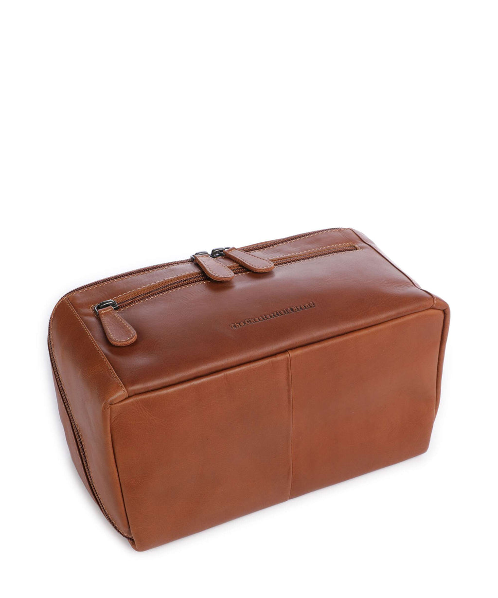 The Chesterfield Brand Wax Pull Up Cow Elmia Toiletry bag cognac