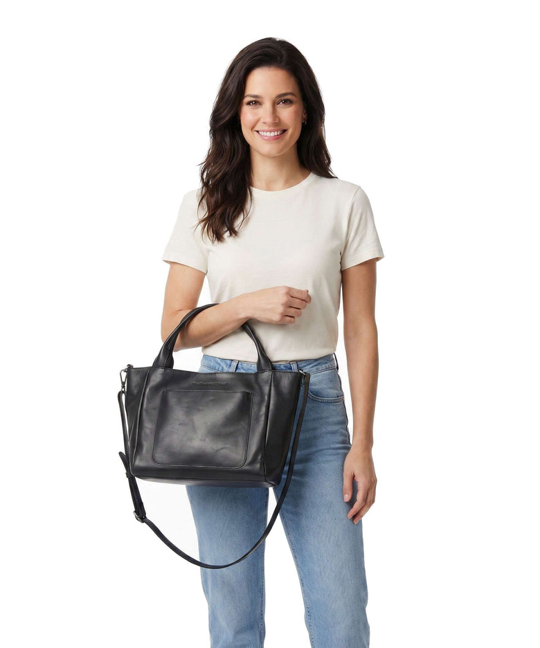 The Chesterfield Brand Wax Pull Up Cow Tenara Handbag black