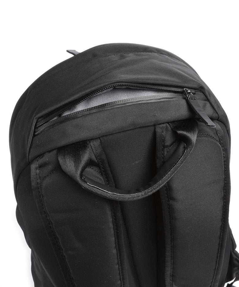 Bellroy Classic 20L Backpack black