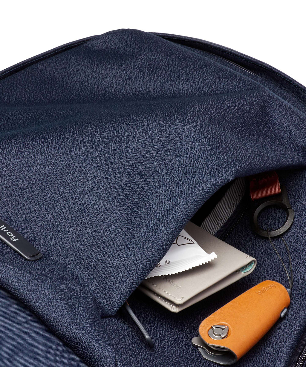 Bellroy Classic 20L Backpack navy