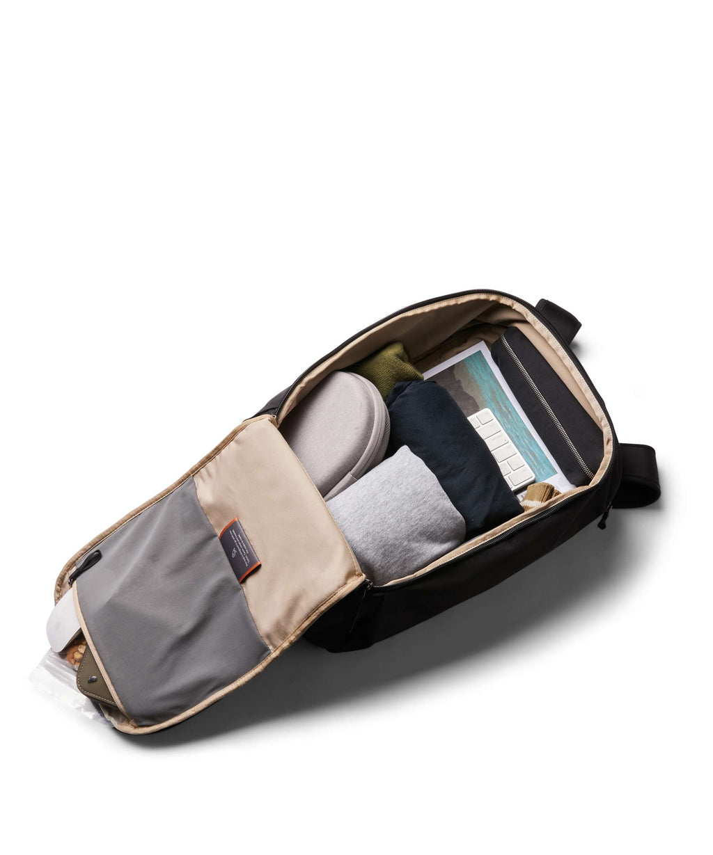 Bellroy Transit 20 Backpack black