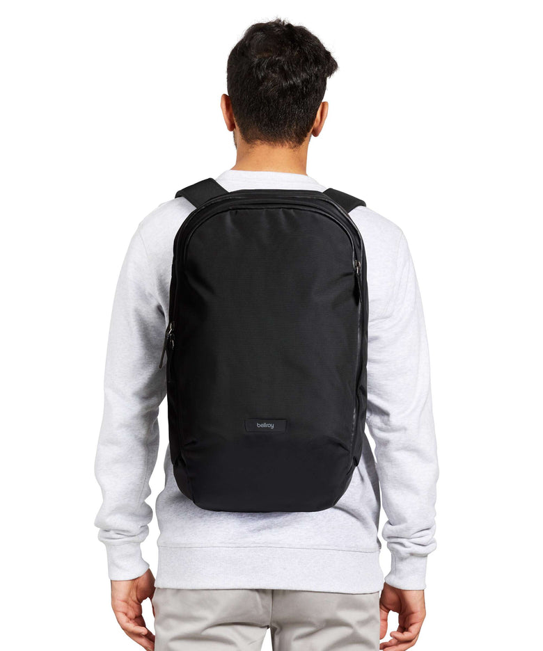 Bellroy Transit 22 Pro Backpack black