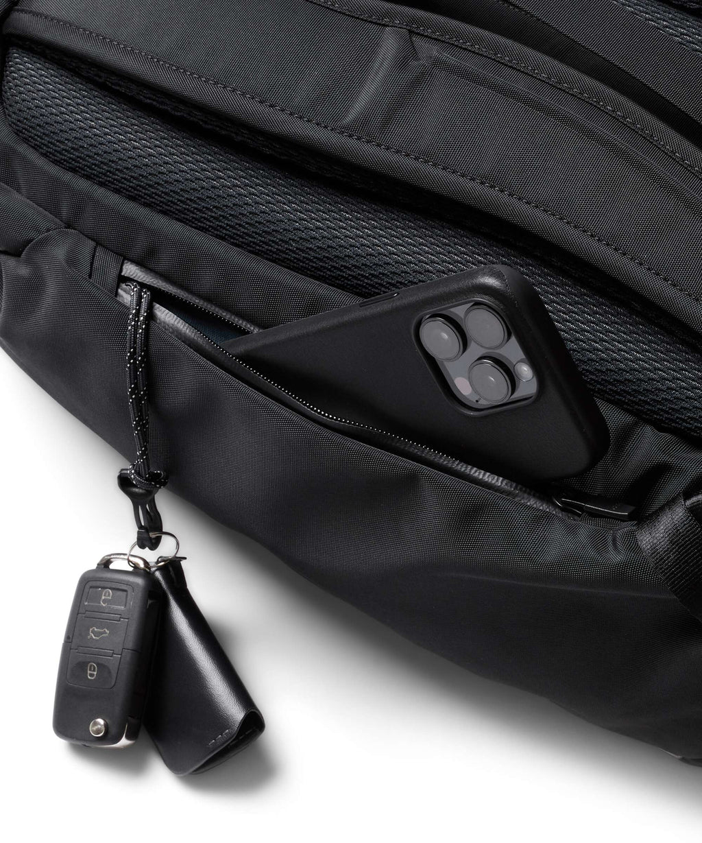 Bellroy Transit 22 Pro Backpack black