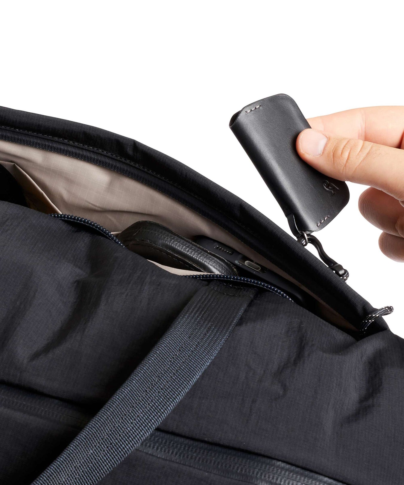 Bellroy Lite 30L Weekend bag black