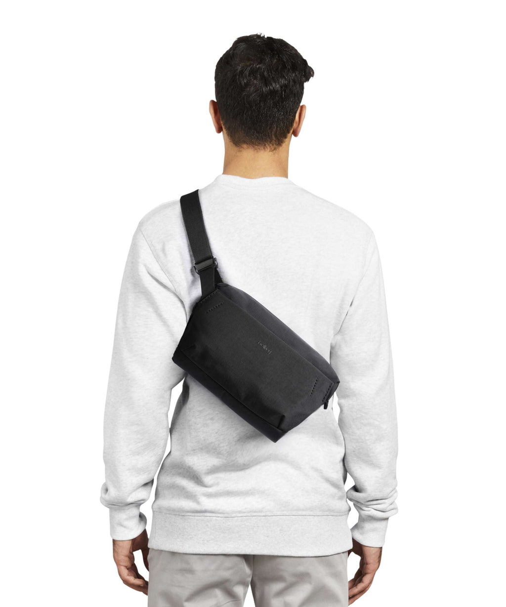 Bellroy Venture 6 Sling bag black