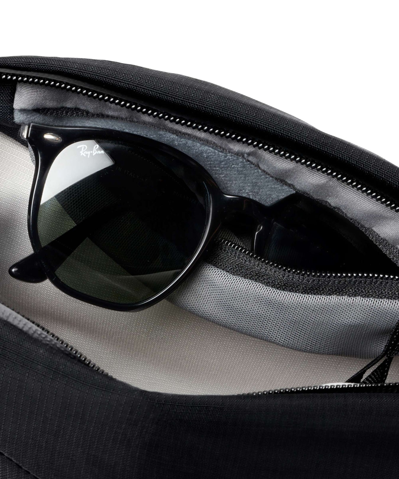 Bellroy Venture 6L Sling bag black