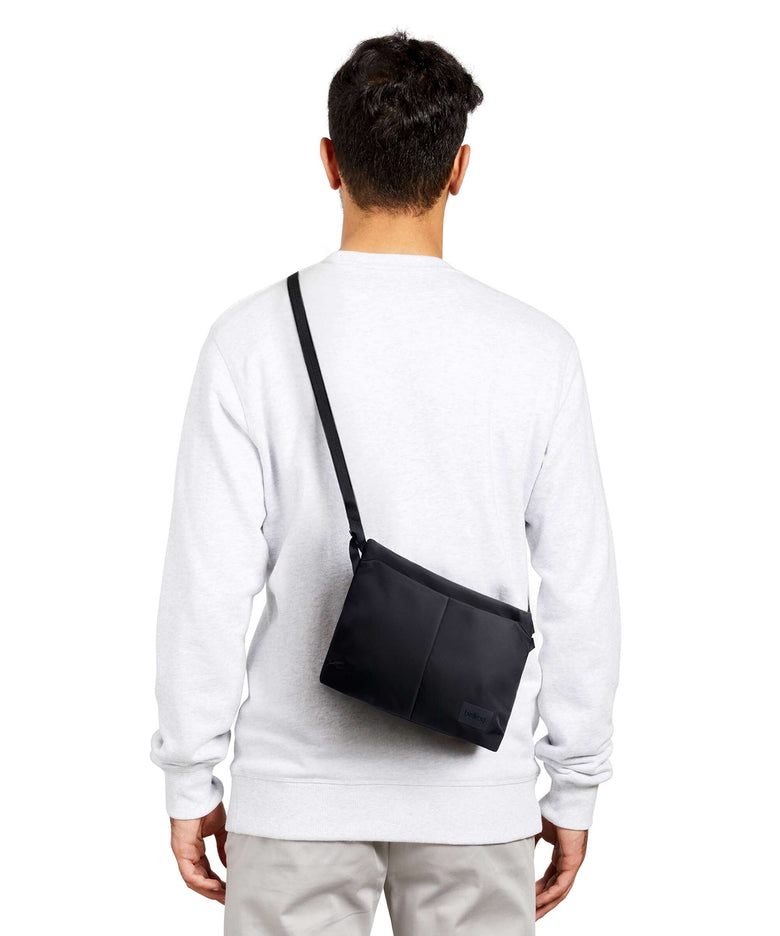 Bellroy Laneway 03. Mai Crossbody bag sea kelp