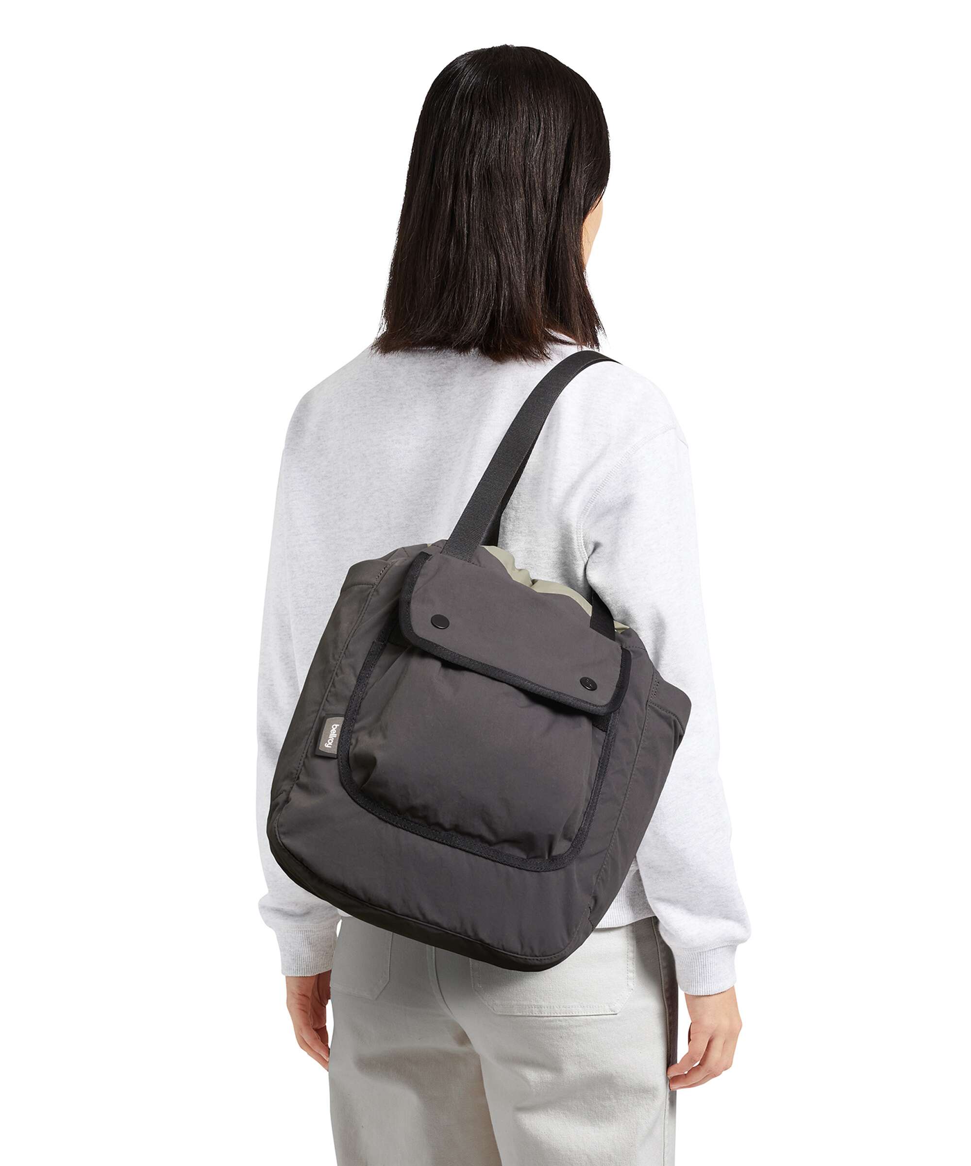 Bellroy Cinch 16 Tote bag oat