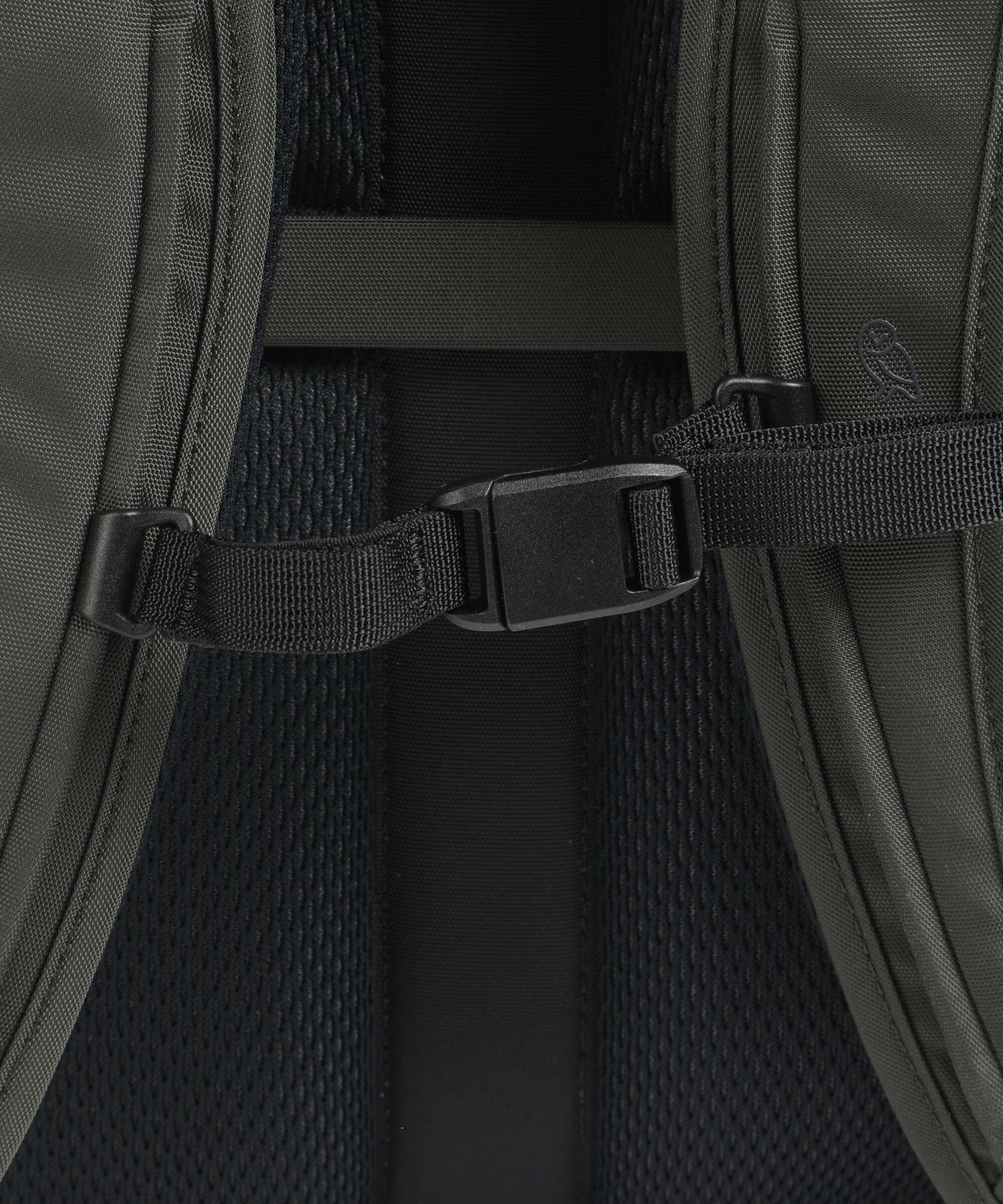 Bellroy Pro Travel backpack olive