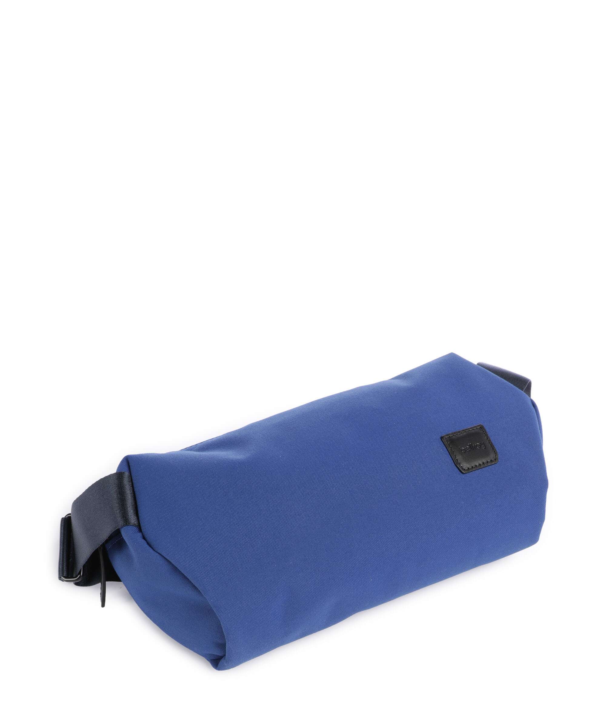 Bellroy Classic 5 Sling bag indigo