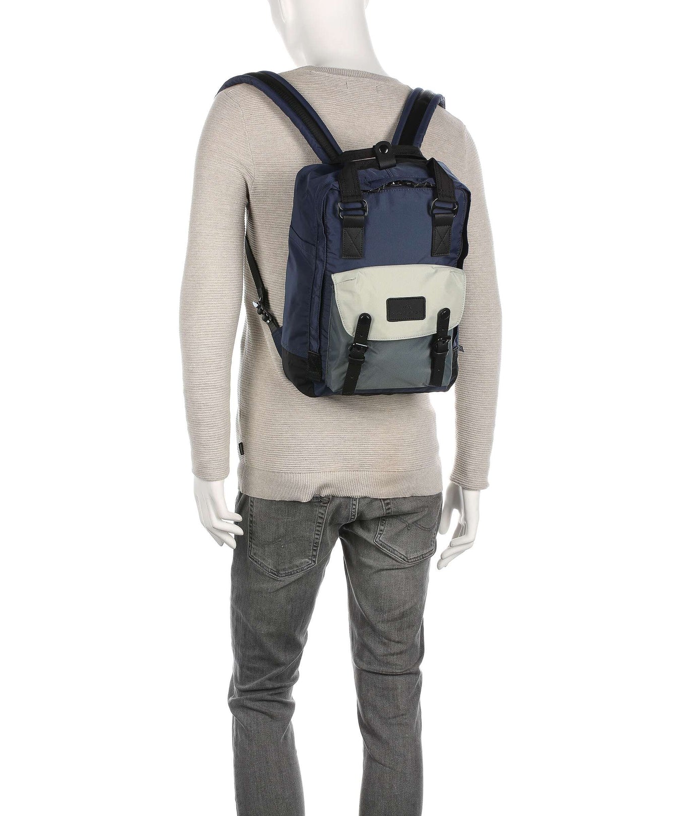 Doughnut Macaroon Backpack black